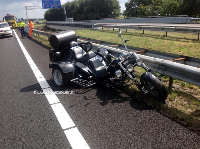 10603589_408671112597908_8271593705910249133_n