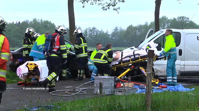Twee gewonden bij ongeval in Dedemsvaart